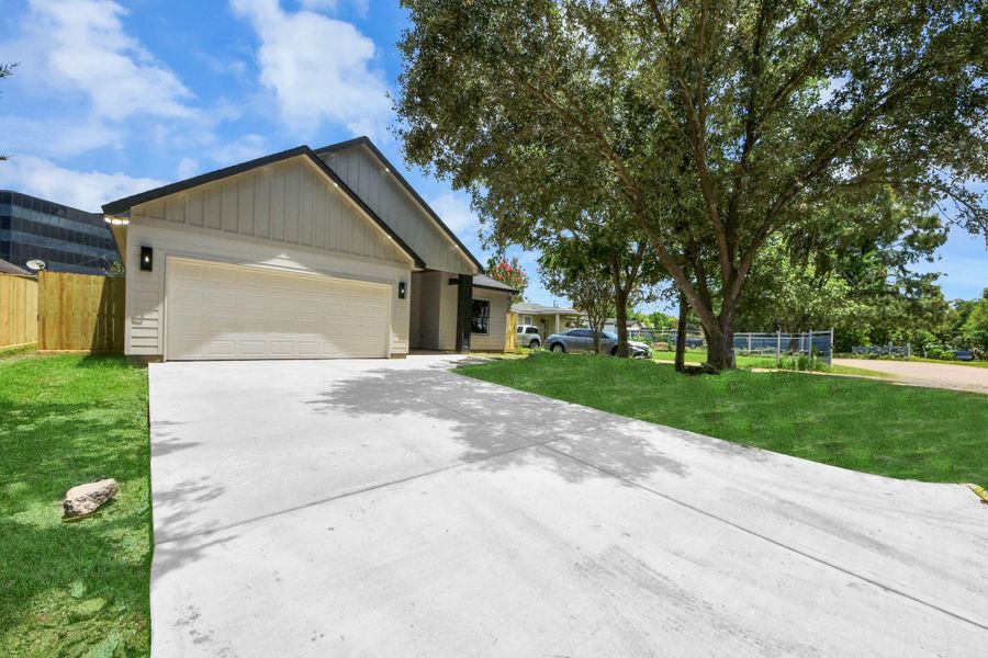 Image 46 of a home in .