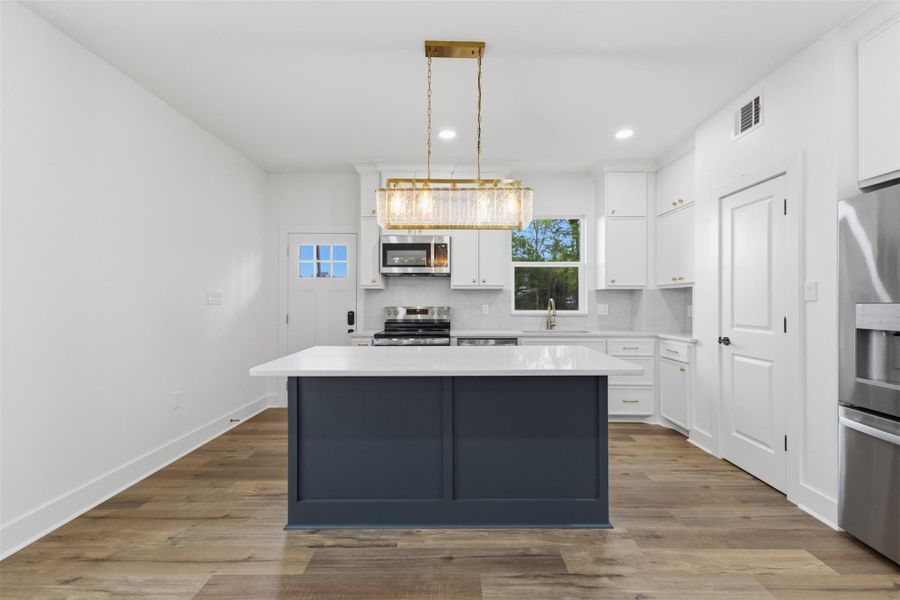 Furnished interior view inside a new home in , Prairie View (Image 9).