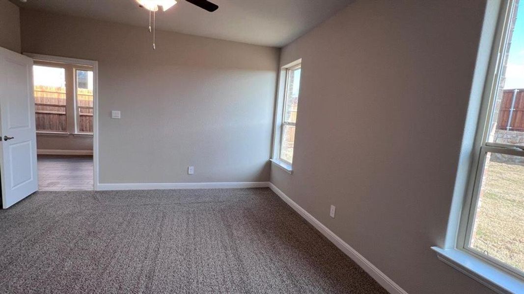 Spacious, unfurnished interior of a new home in Bluestem, Rhome (Image 9). Spacious, unfurnished interior of a new home in Bluestem, Rhome (Image 9).