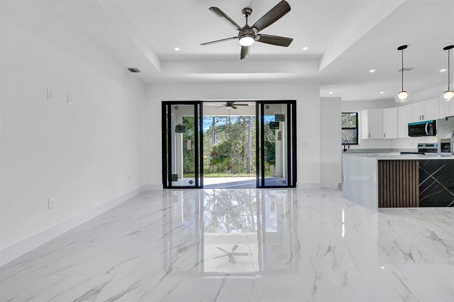 Image 21 of a home in .