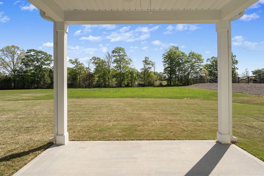 Exterior details and patio area of a home in Burke Estates, Chesnee (Image 3).