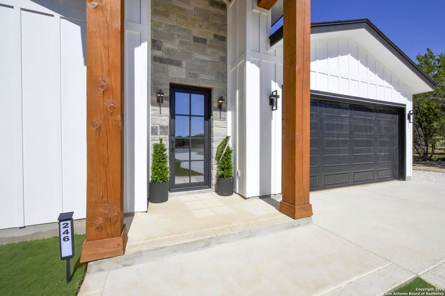 Image 18 of a home in .