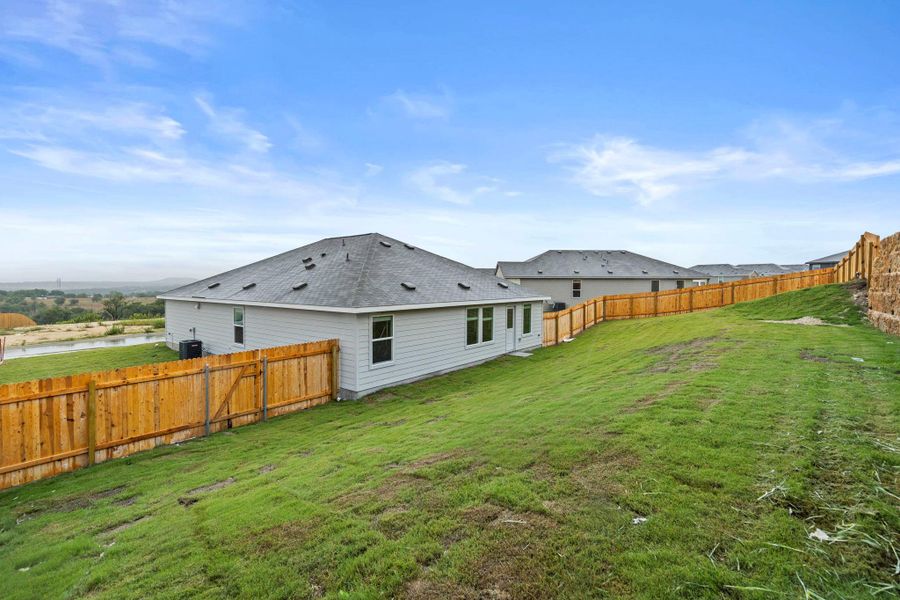 Exterior details and patio area of a home in Clayton Ranch, Copperas Cove (Image 3).