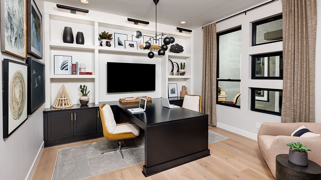Representative furnished interior of a home built from the Hawthorne by Taylor Morrison in Verdin Capstone Collection, Phoenix (Image 15).