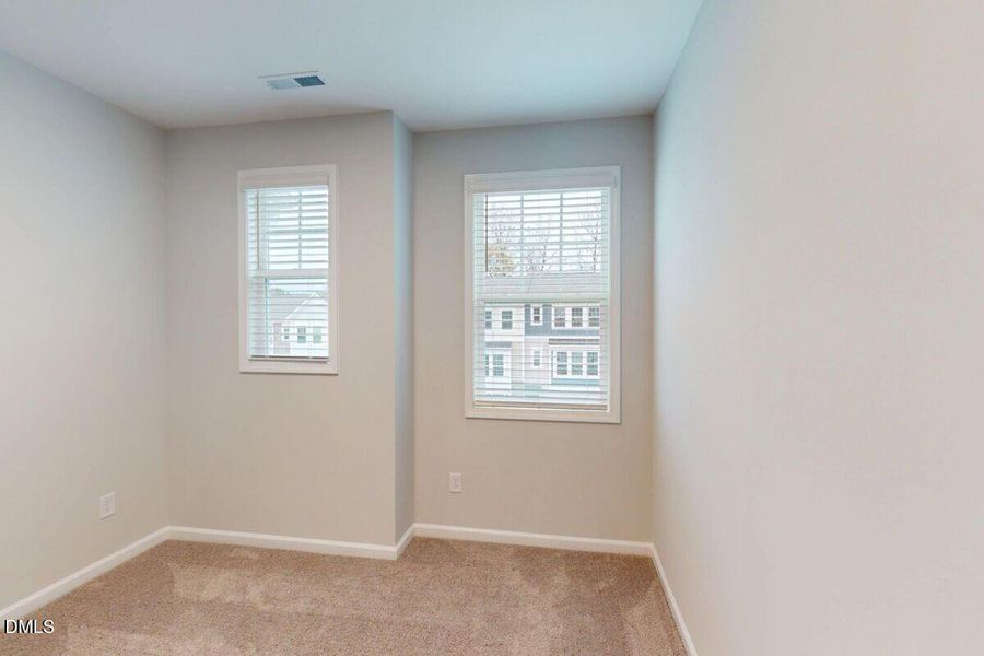 3986923_50034 3986923_50034