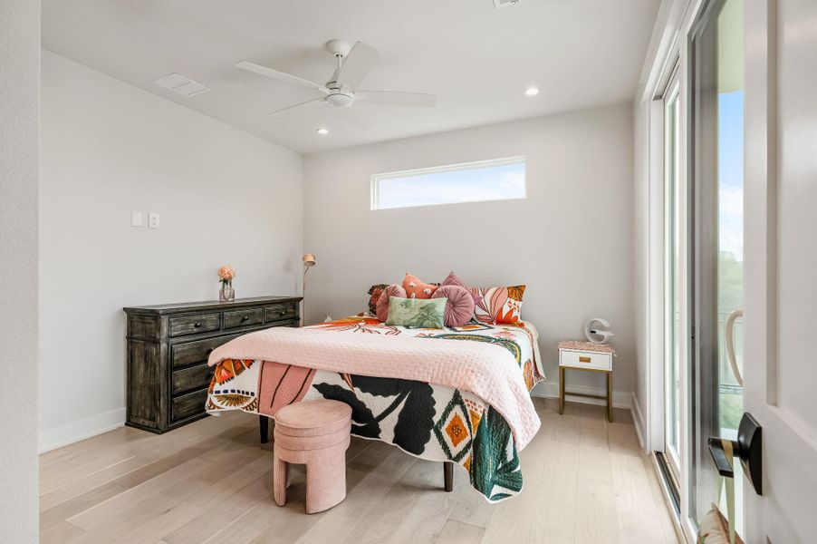Furnished interior view inside a new home in , Austin (Image 14).
