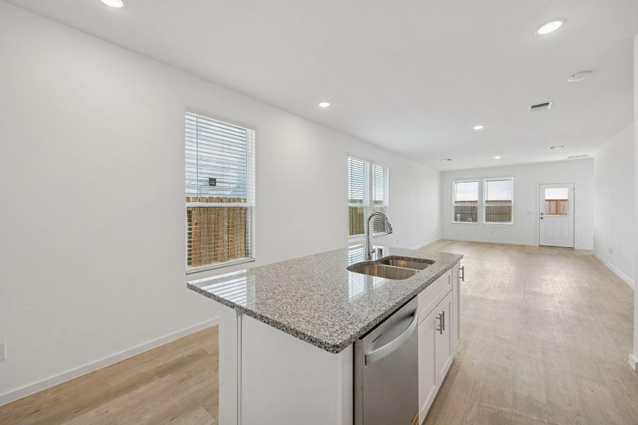 Furnished interior view inside a new home in Stokesbury, Waller (Image 10).
