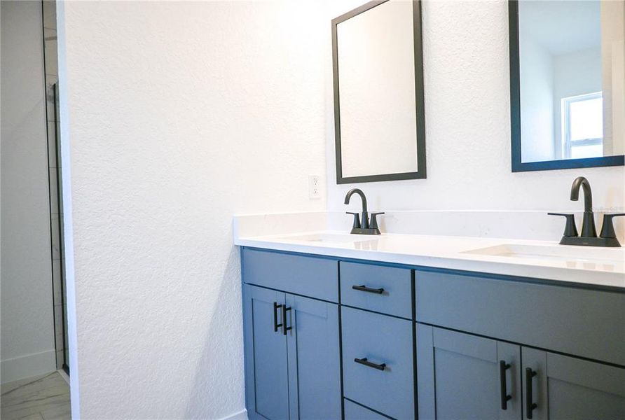 Close-up of interior finishes inside a home in , Ocala (Image 4).