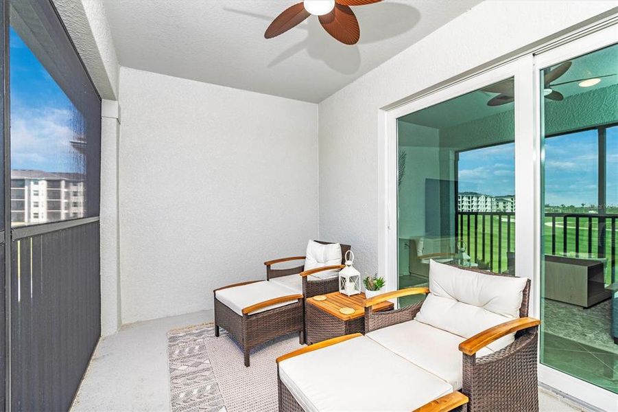 Exterior details and patio area of a home in , Venice (Image 21).