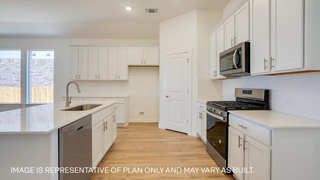 Furnished interior view inside a new home in Rosenbusch Ranch, Leander (Image 3). Furnished interior view inside a new home in Rosenbusch Ranch, Leander (Image 3).