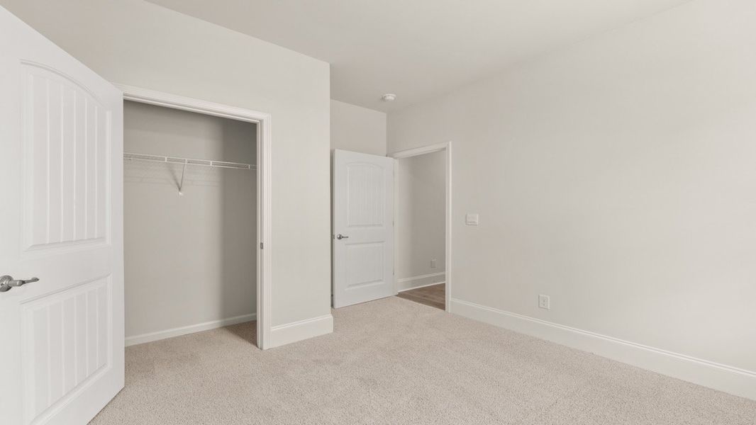 Representative unfurnished interior of a home built from the BRISTOL by D.R. Horton in Hamptons at Riverwood North, Dallas (Image 29).