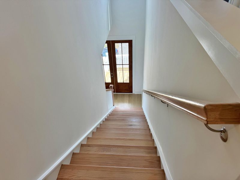 Spacious, unfurnished interior of a new home in , Edisto Island (Image 62). Spacious, unfurnished interior of a new home in , Edisto Island (Image 62).