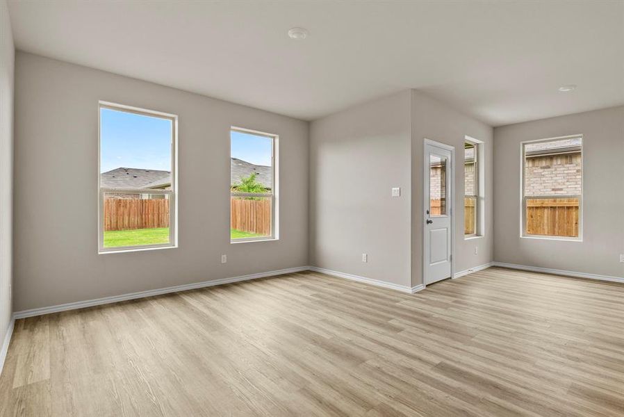Spacious, unfurnished interior of a new home in Terra Trace, Fort Worth (Image 20).