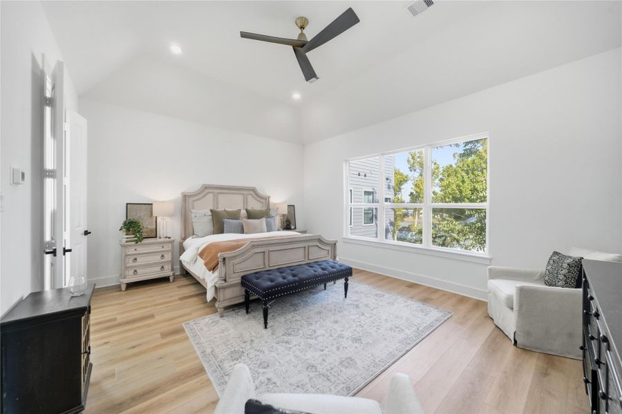 Furnished interior view inside a new home in , Houston (Image 30). Furnished interior view inside a new home in , Houston (Image 30).