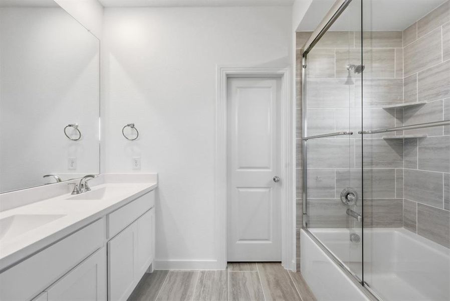 Furnished interior view inside a new home in Heartland, Heartland (Image 8).