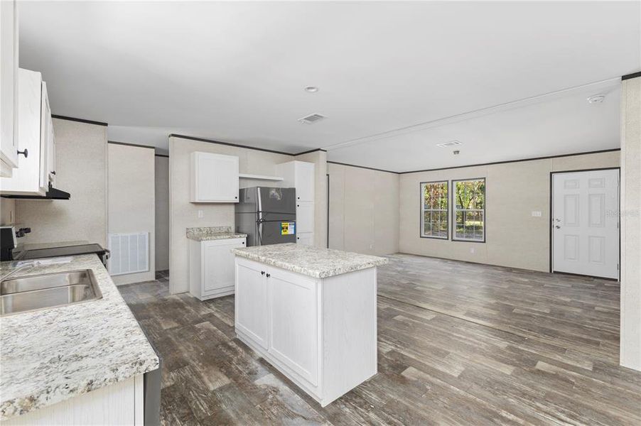 Furnished interior view inside a new home in , Trenton (Image 6).