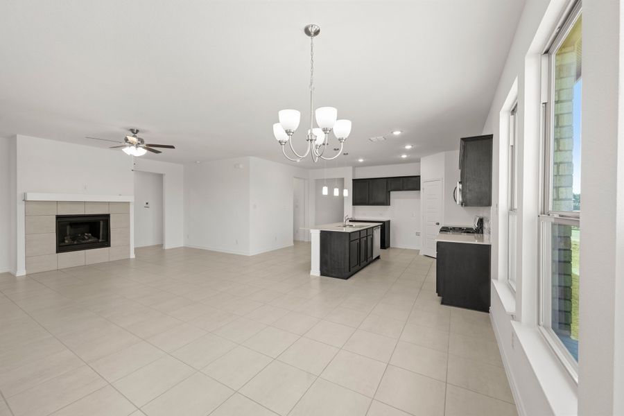 Spacious, unfurnished interior of a new home in Baker Farms, Cleburne (Image 17). Spacious, unfurnished interior of a new home in Baker Farms, Cleburne (Image 17).
