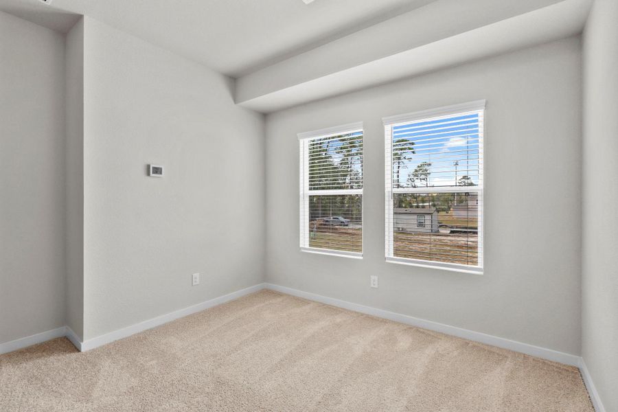 Spacious, unfurnished interior of a new home in Cypresswood Landing, Humble (Image 16).