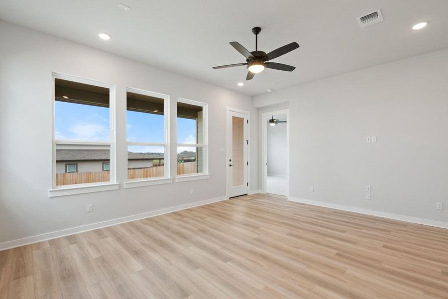 Spacious, unfurnished interior of a new home in Park Central, Georgetown (Image 38).