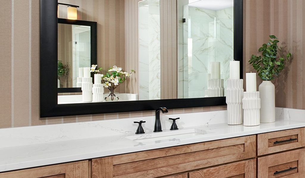 Harmon-D44H-VistaPinesAtCrystalValley Primary Bathroom