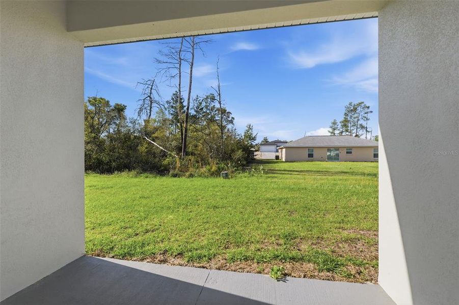 Exterior details and patio area of a home in , Ocala (Image 4).