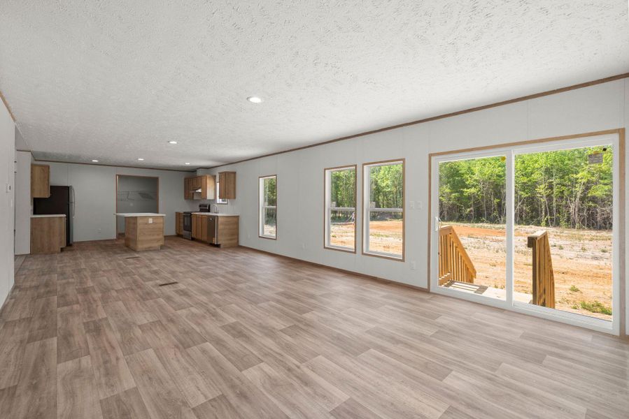 Spacious, unfurnished interior of a new home in , St. George (Image 17).