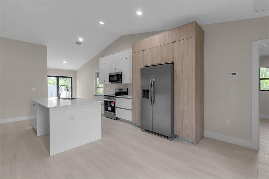 Image 42 of a home in .