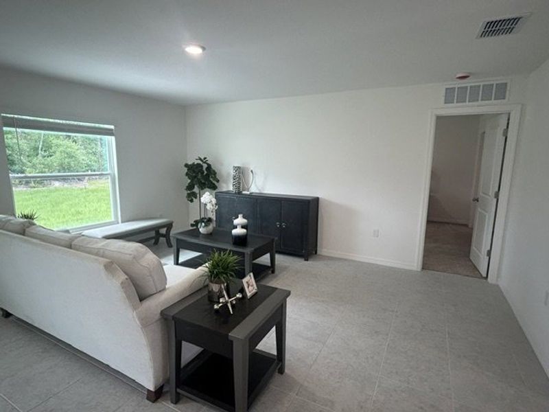 Furnished interior view inside a new home in Marion Oaks, Ocala (Image 7). Furnished interior view inside a new home in Marion Oaks, Ocala (Image 7).