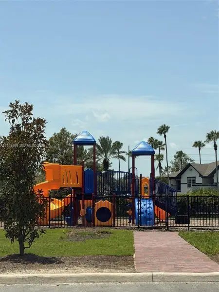 Community amenities in , Orlando (Image 11). Community amenities in , Orlando (Image 11).