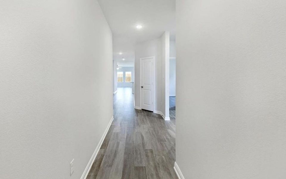 Spacious, unfurnished interior of a new home in Magnolia Springs, Montgomery (Image 17). Spacious, unfurnished interior of a new home in Magnolia Springs, Montgomery (Image 17).