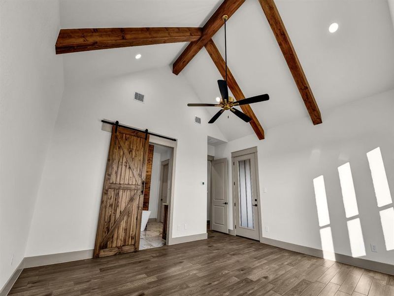 Spacious, unfurnished interior of a new home in , Millsap (Image 20).