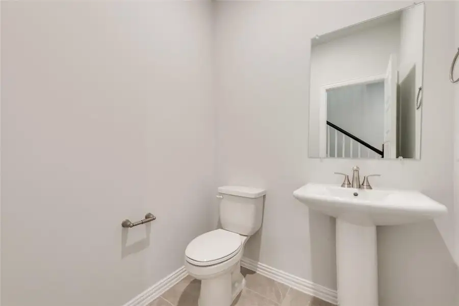 Furnished interior view inside a new home in Sutton Fields, Celina (Image 10). Furnished interior view inside a new home in Sutton Fields, Celina (Image 10).