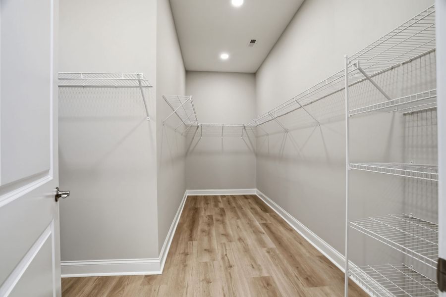 Owner's Closet Owner's Closet