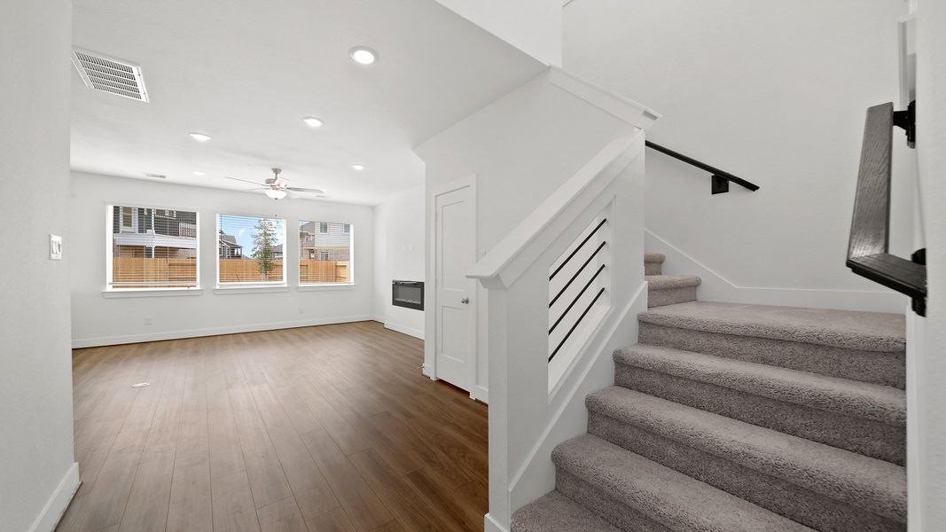 Representative unfurnished interior of a home built from the Rosewood – Courtyard Collection by Chesmar Homes in Jordan Ranch, Pattison (Image 7). Representative unfurnished interior of a home built from the Rosewood – Courtyard Collection by Chesmar Homes in Jordan Ranch, Pattison (Image 7).