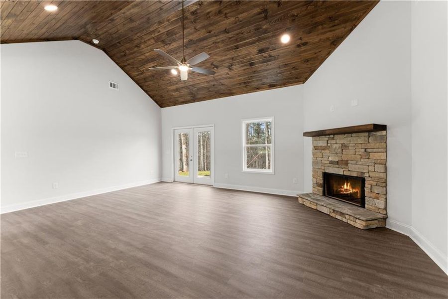 Spacious, unfurnished interior of a new home in , Cleveland (Image 22).
