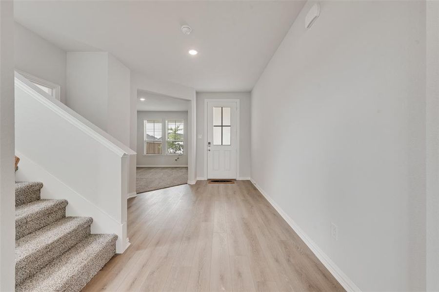 Spacious, unfurnished interior of a new home in Creekside of Crowley, Crowley (Image 27). Spacious, unfurnished interior of a new home in Creekside of Crowley, Crowley (Image 27).