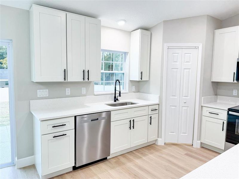 Furnished interior view inside a new home in , Belleview (Image 10).