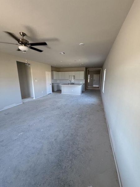 Spacious, unfurnished interior of a new home in Sundance Cove, Crosby (Image 4).