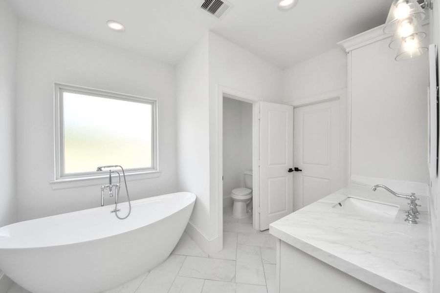 Furnished interior view inside a new home in , Alvin (Image 7). Furnished interior view inside a new home in , Alvin (Image 7).