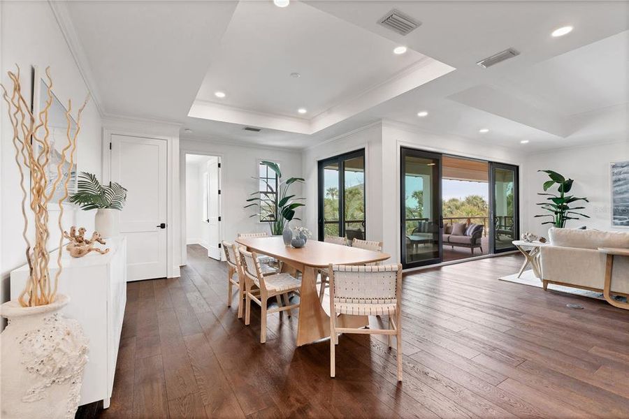 Furnished interior view inside a new home in , Boca Grande (Image 44).