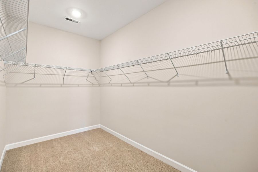 Spacious, unfurnished interior of a new home in Terrapin, Leland (Image 25).