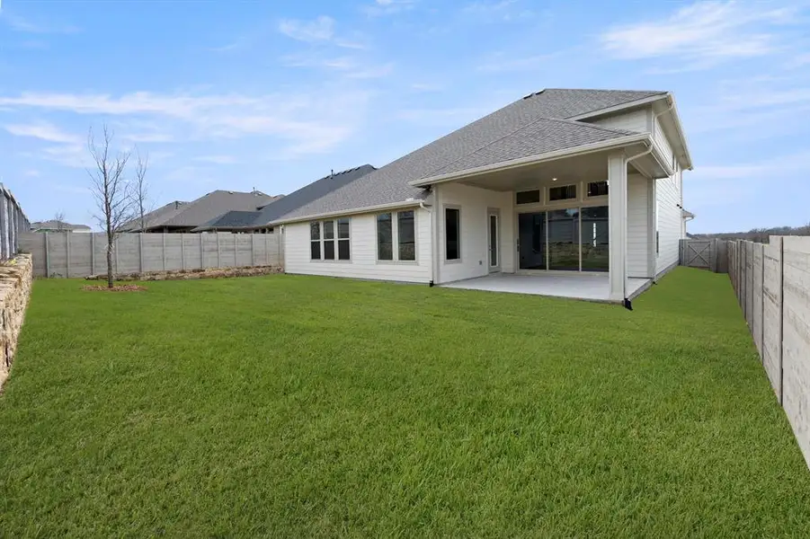 26. 4124 Seminole - Back (2)