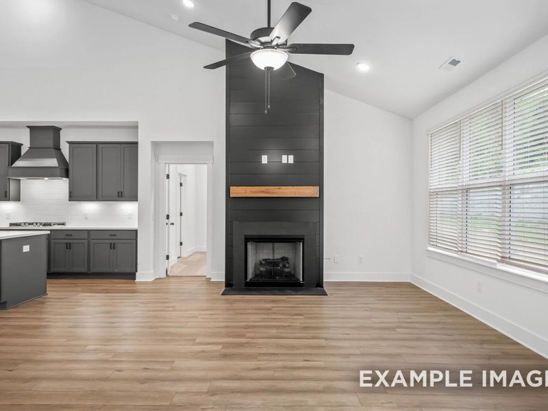 Spacious, unfurnished interior of a new home in Woods Crossing, Gallatin (Image 65).
