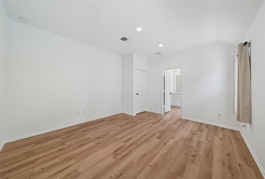 Spacious, unfurnished interior of a new home in Newport Preserve, Crosby (Image 12). Spacious, unfurnished interior of a new home in Newport Preserve, Crosby (Image 12).