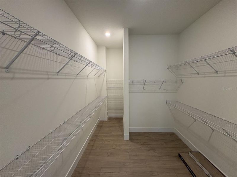 Spacious, unfurnished interior of a new home in Lakeview Crossing – Classic Series, Sarasota (Image 27). Spacious, unfurnished interior of a new home in Lakeview Crossing – Classic Series, Sarasota (Image 27).