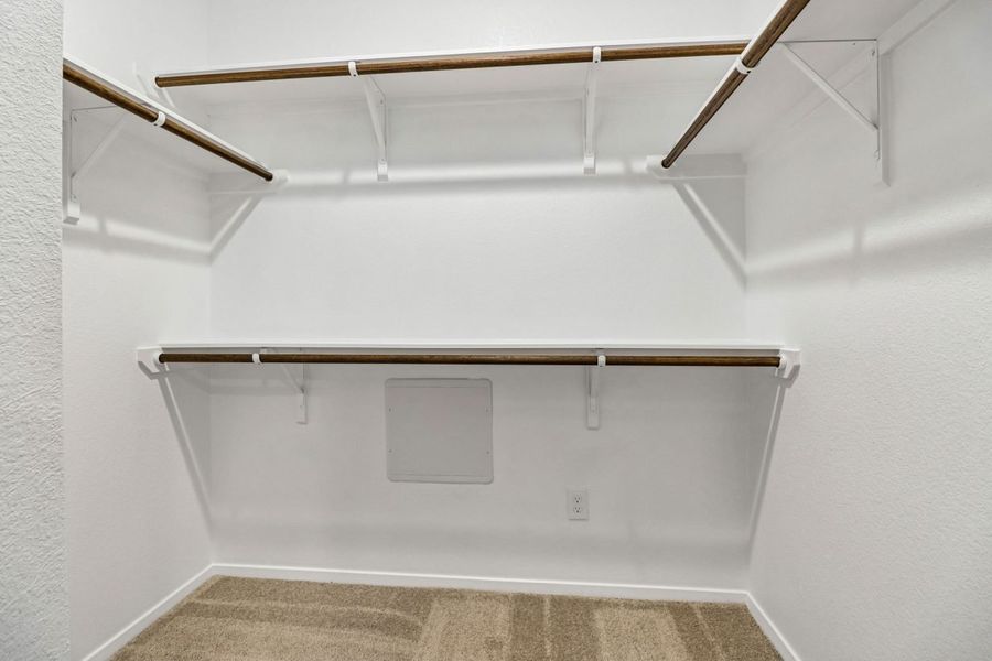 Spacious, unfurnished interior of a new home in Sorella, Tomball (Image 18). Spacious, unfurnished interior of a new home in Sorella, Tomball (Image 18).