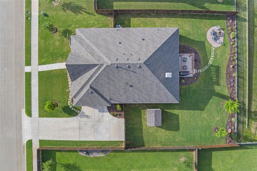 Image 37 of a home in . Image 37 of a home in .