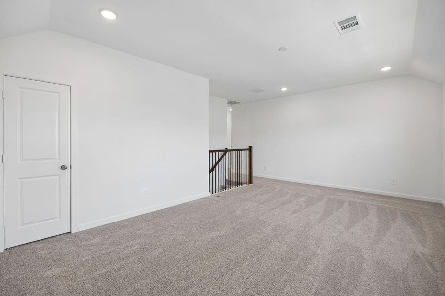 Spacious, unfurnished interior of a new home in Montgomery Bend, Montgomery (Image 22). Spacious, unfurnished interior of a new home in Montgomery Bend, Montgomery (Image 22).