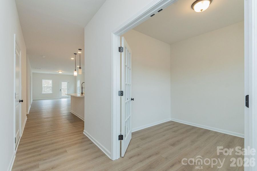 Spacious, unfurnished interior of a new home in Winecoff, Salisbury (Image 21).