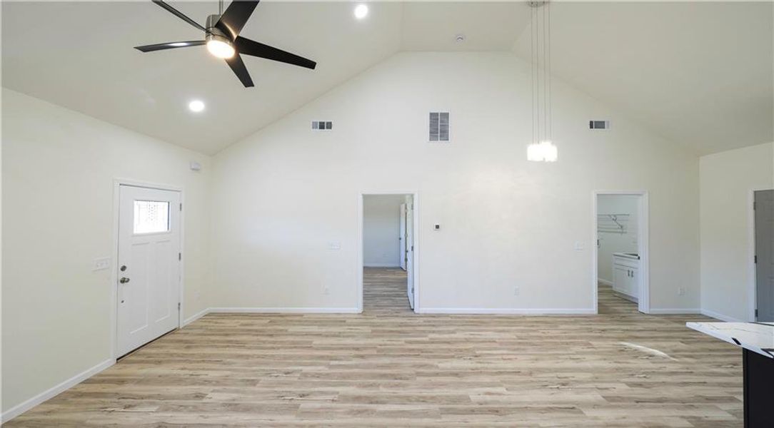 Spacious, unfurnished interior of a new home in , Carrollton (Image 15).